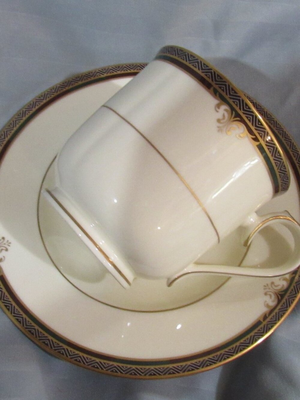 Noritake Lady Quentin Tea Cup and Saucer, 4730, Gold Trim, NWT L622